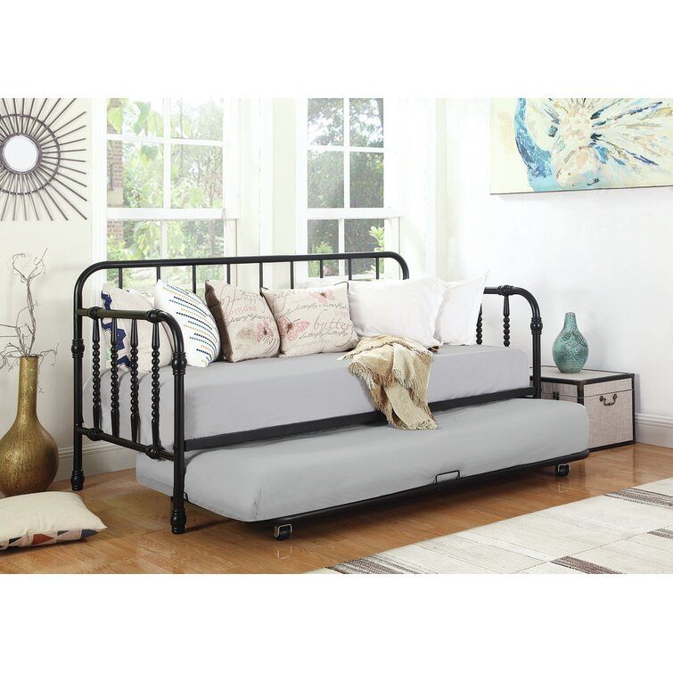 Kelly clarkson deals daybed with trundle